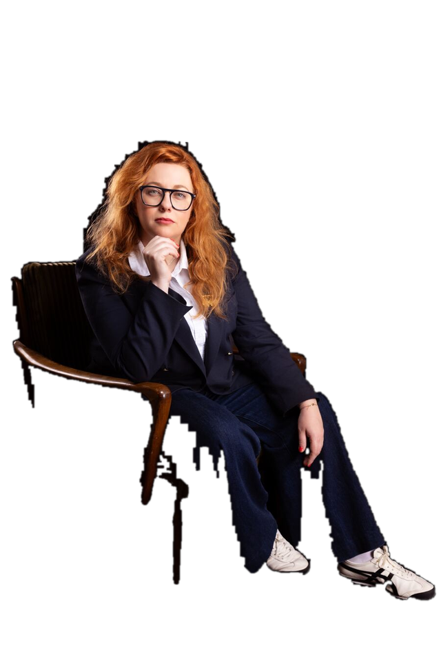 Alisa Reznik, fractional COO and executive advisor, seated